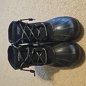 Womans Sperry Boots